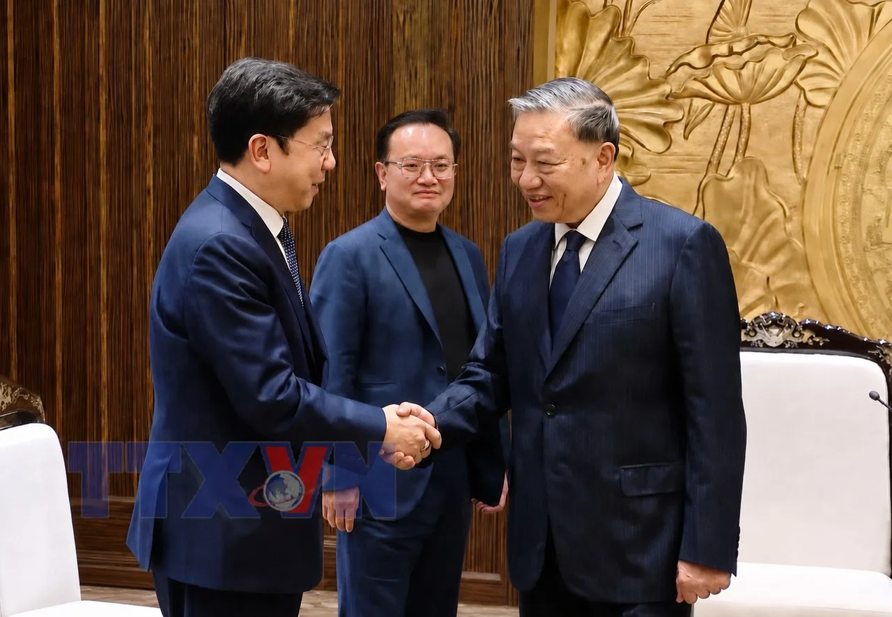 越共中央总书记、国家主席苏林会见零一万物 CEO 李开复博士一行